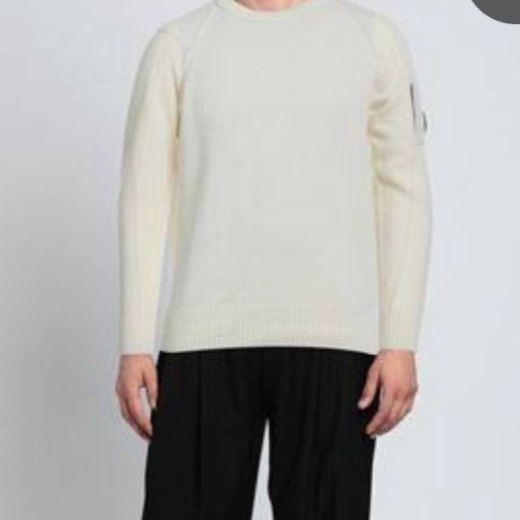 C.P. company pullover cream size L-M